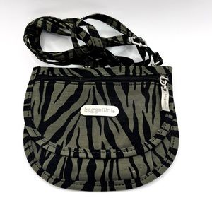 Baggallini Small Purse